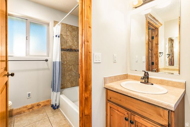 1168 HANLINE CIR, Kaysville, UT 84037