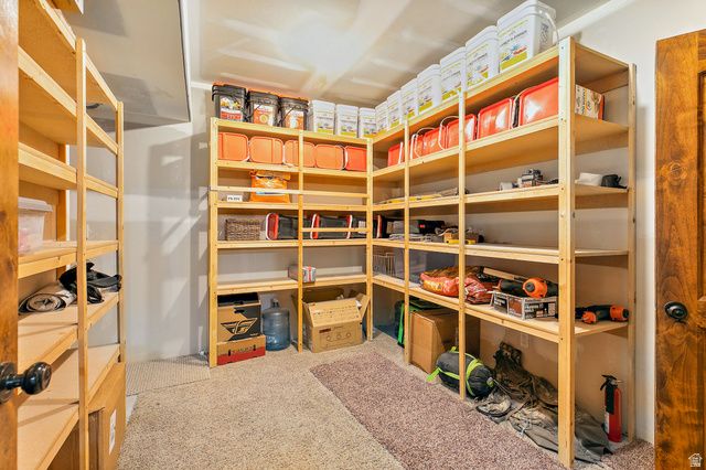 1168 HANLINE CIR, Kaysville, UT 84037