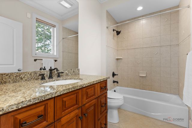 3995 Orchard Lane, Long Grove, IL 60047