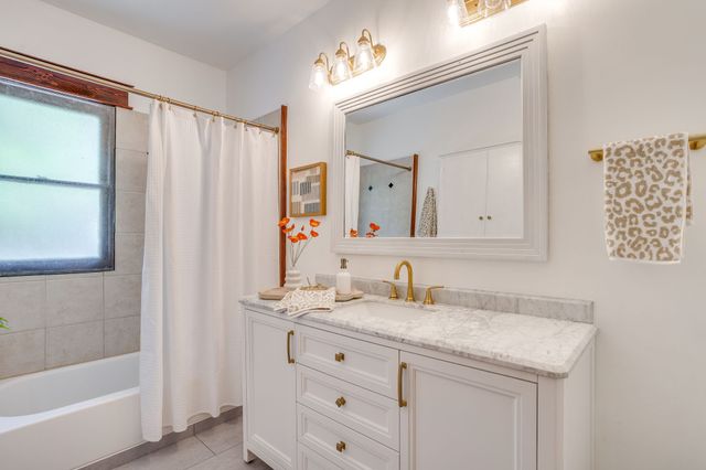 1416 S Henderson Street, Fort Worth, TX 76104