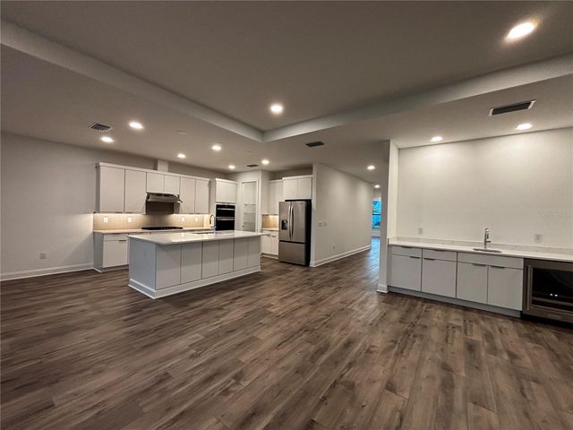 5784 FREESTONE CIRCLE, Apollo Beach, FL 33572