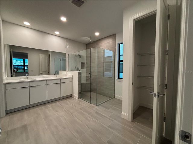 5784 FREESTONE CIRCLE, Apollo Beach, FL 33572