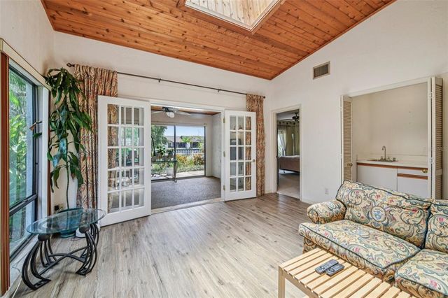 2 HUNTLEY COURT, Haines City, FL 33844