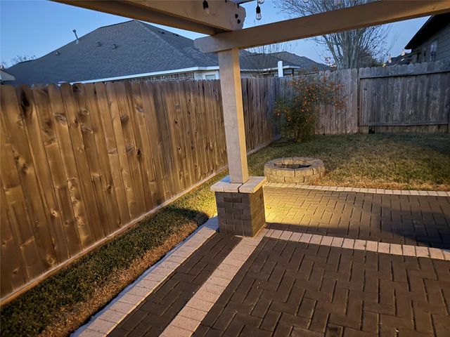 2872 Lombardia Drive, League City, TX 77573