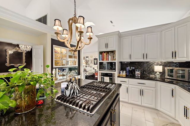 4 Ballestone Court, Dothan, AL 36301