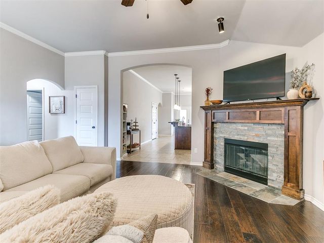 16212 Juliet Drive, Edmond, OK 73013