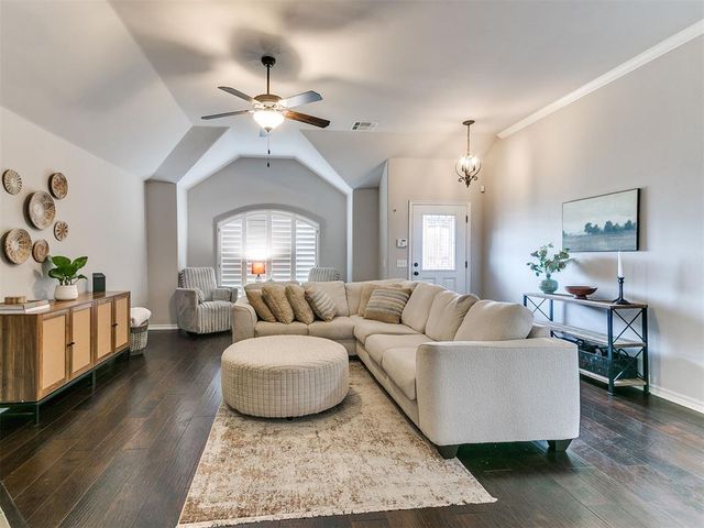 16212 Juliet Drive, Edmond, OK 73013