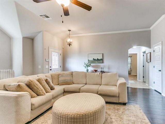 16212 Juliet Drive, Edmond, OK 73013