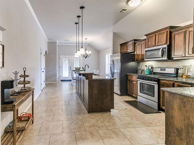16212 Juliet Drive, Edmond, OK 73013