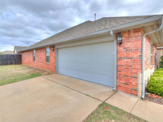 16212 Juliet Drive, Edmond, OK 73013