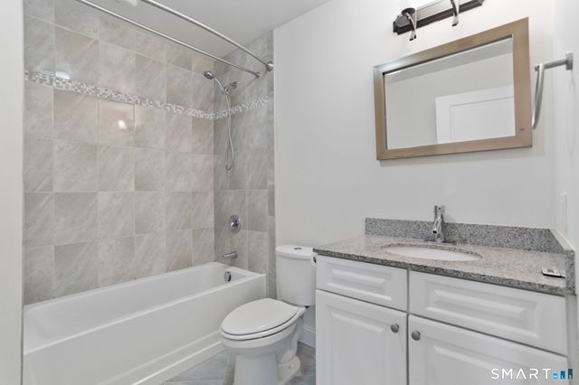 947 Hope Street 304, Stamford, CT 06907