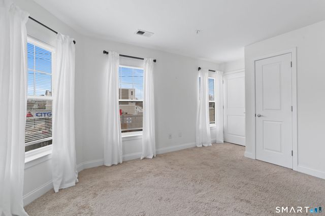 947 Hope Street 304, Stamford, CT 06907