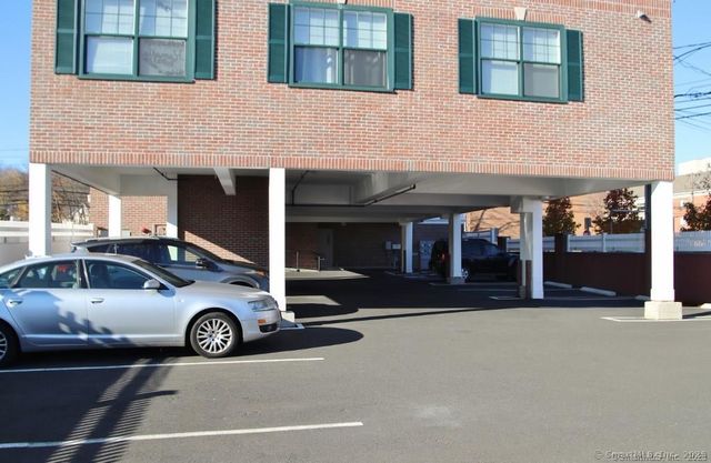 947 Hope Street 304, Stamford, CT 06907