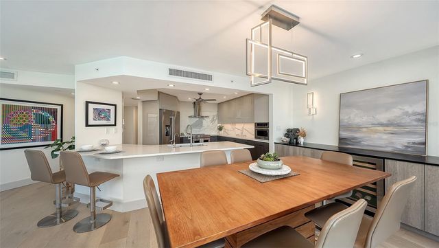 988 BLVD OF THE ARTS 1412, Sarasota, FL 34236