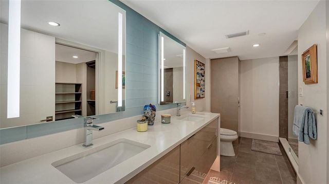 988 BLVD OF THE ARTS 1412, Sarasota, FL 34236