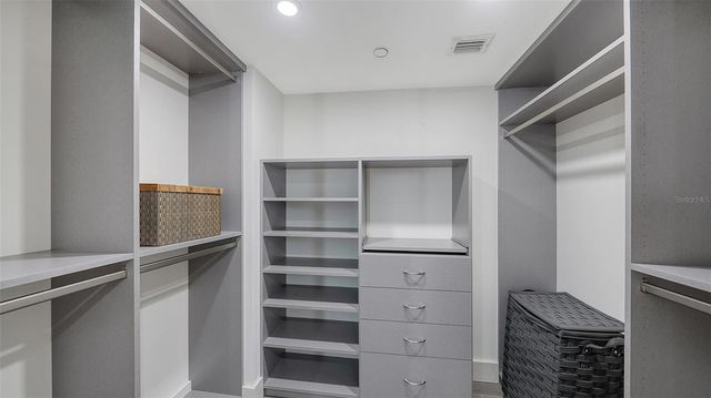 988 BLVD OF THE ARTS 1412, Sarasota, FL 34236