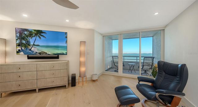 988 BLVD OF THE ARTS 1412, Sarasota, FL 34236