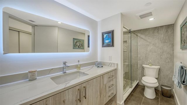 988 BLVD OF THE ARTS 1412, Sarasota, FL 34236