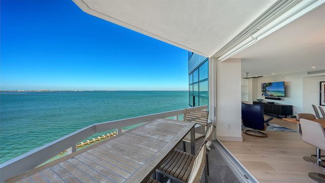 988 BLVD OF THE ARTS 1412, Sarasota, FL 34236