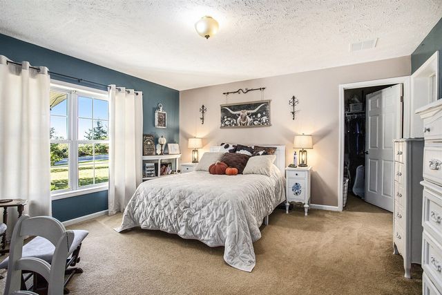 912 W Colon Road, Bronson, MI 49028