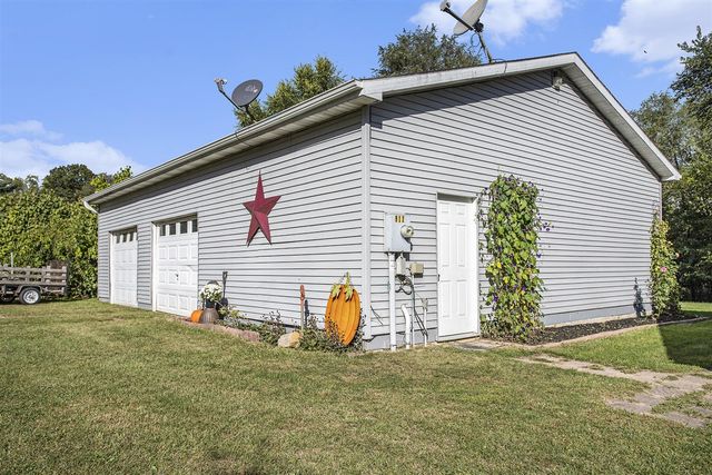 912 W Colon Road, Bronson, MI 49028