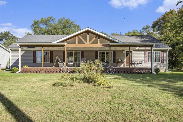 912 W Colon Road, Bronson, MI 49028