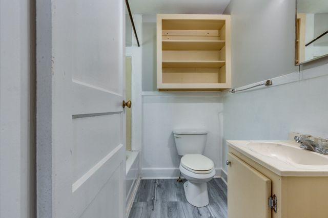 322 W 12th St Apt 1, Columbia, TN 38401