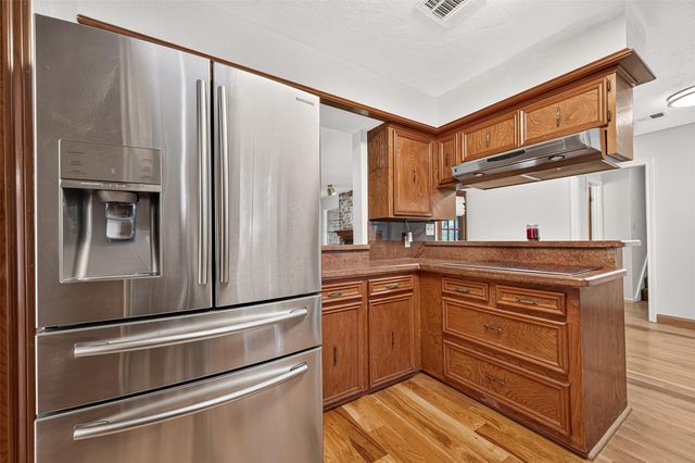 5623 Pinewilde Drive, Houston, TX 77066