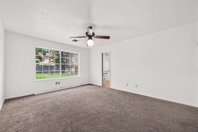 5623 Pinewilde Drive, Houston, TX 77066