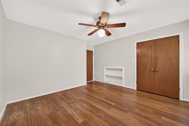 5623 Pinewilde Drive, Houston, TX 77066