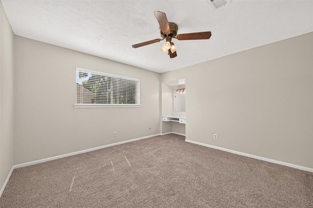 5623 Pinewilde Drive, Houston, TX 77066