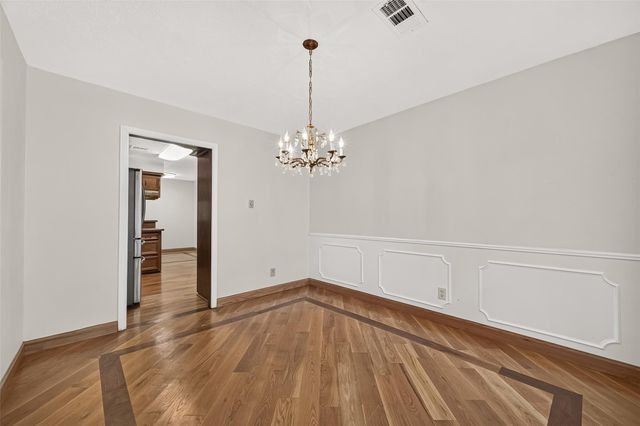 5623 Pinewilde Drive, Houston, TX 77066