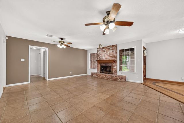 5623 Pinewilde Drive, Houston, TX 77066