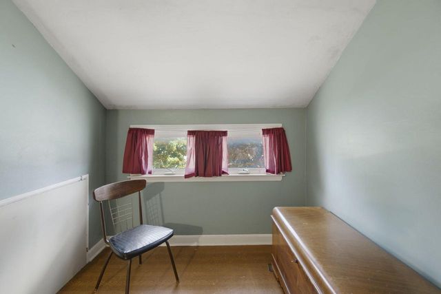 3059 S 40th STREET, Milwaukee, WI 53215