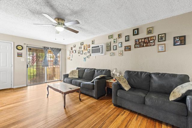 1501 North Ave, Sacramento, CA 95838