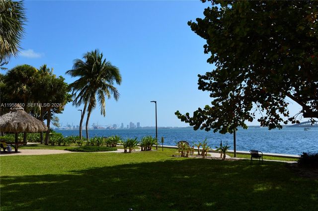 2451 Brickell Ave PH-M, Miami, FL 33129