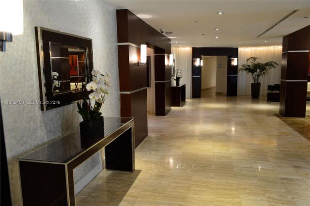 2451 Brickell Ave PH-M, Miami, FL 33129