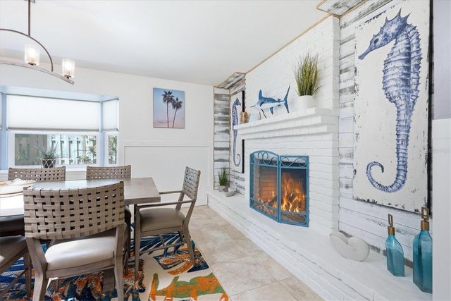 5128 OXFORD DRIVE, Sarasota, FL 34242