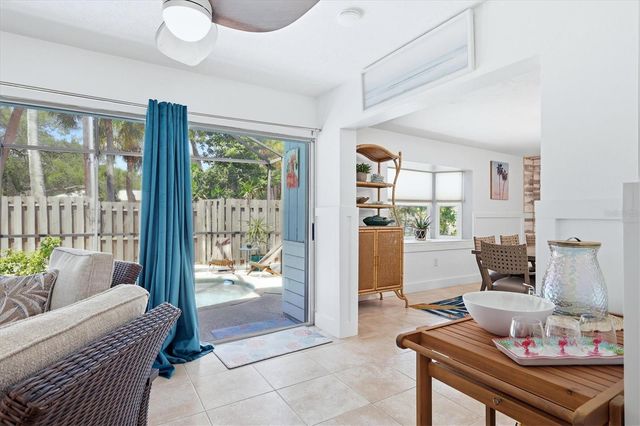 5128 OXFORD DRIVE, Sarasota, FL 34242