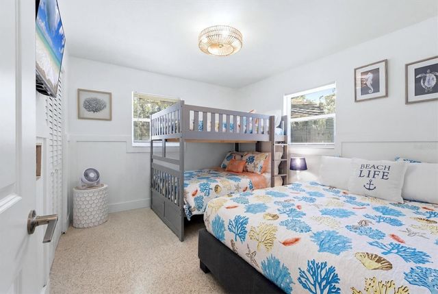 5128 OXFORD DRIVE, Sarasota, FL 34242