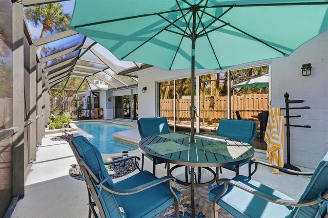 5128 OXFORD DRIVE, Sarasota, FL 34242
