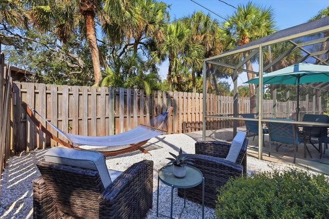 5128 OXFORD DRIVE, Sarasota, FL 34242