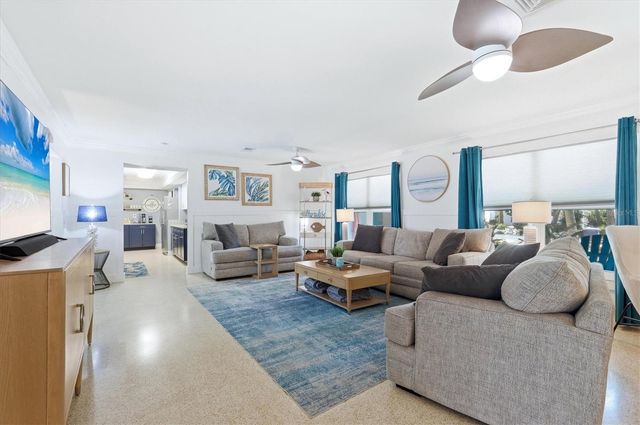 5128 OXFORD DRIVE, Sarasota, FL 34242