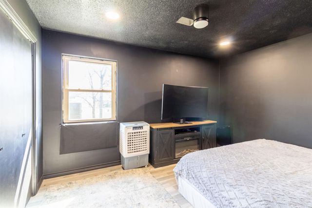 1306 N Nashville Ave, Russellville, AR 72801