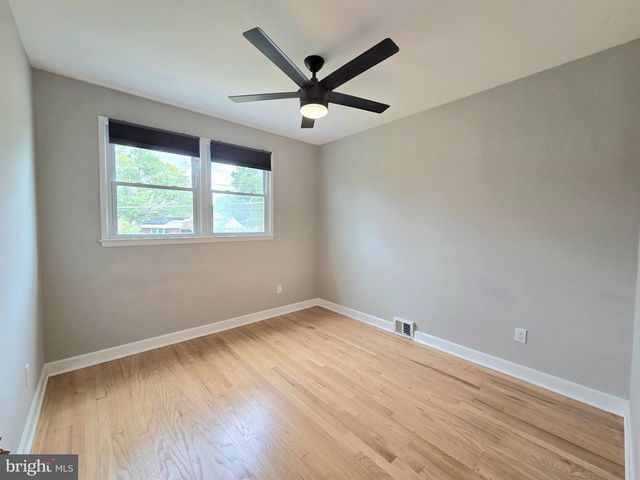 5311 MONTGOMERY ST, Springfield, VA 22151