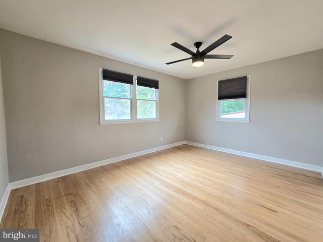 5311 MONTGOMERY ST, Springfield, VA 22151
