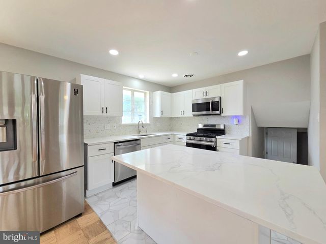 5311 MONTGOMERY ST, Springfield, VA 22151