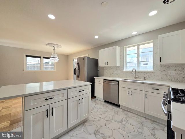 5311 MONTGOMERY ST, Springfield, VA 22151