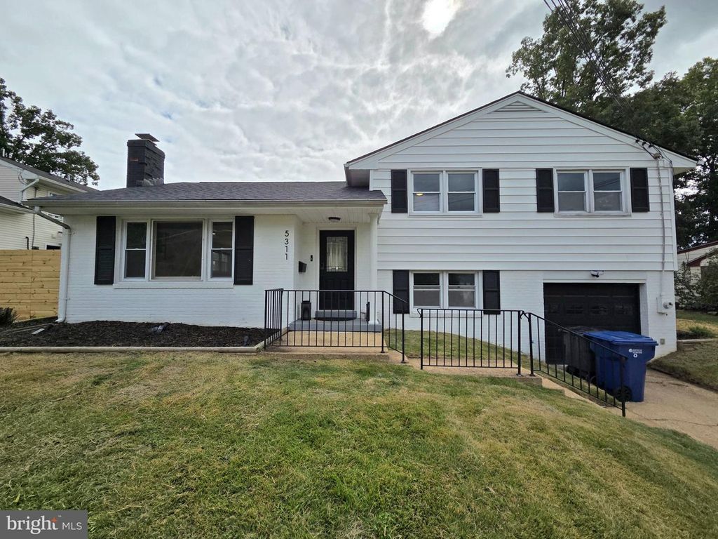 5311 MONTGOMERY ST, Springfield, VA 22151