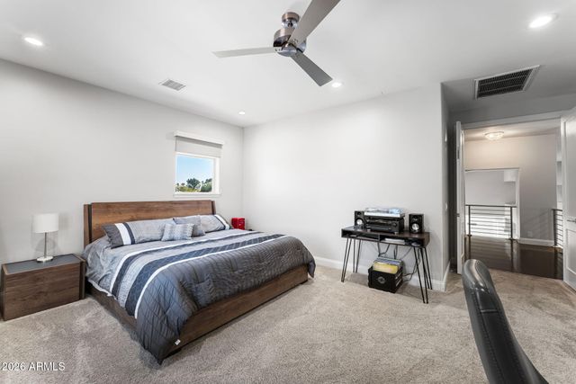 9030 N 48TH Place, Paradise Valley, AZ 85253